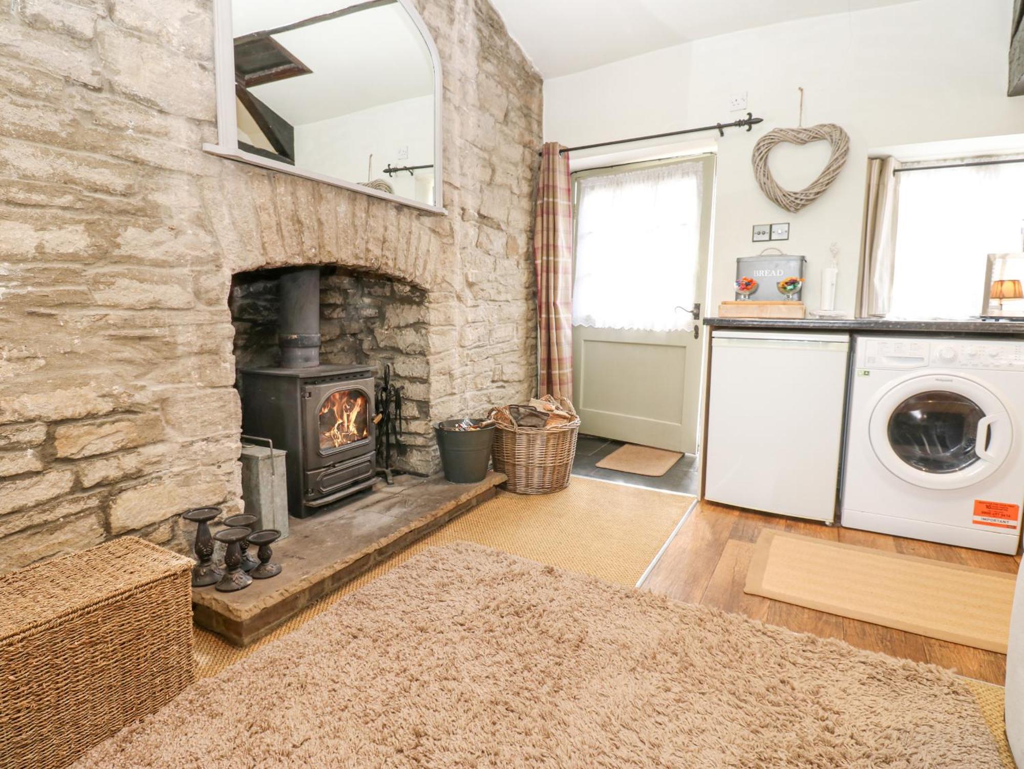In & Out Cottage Middleham Exterior photo